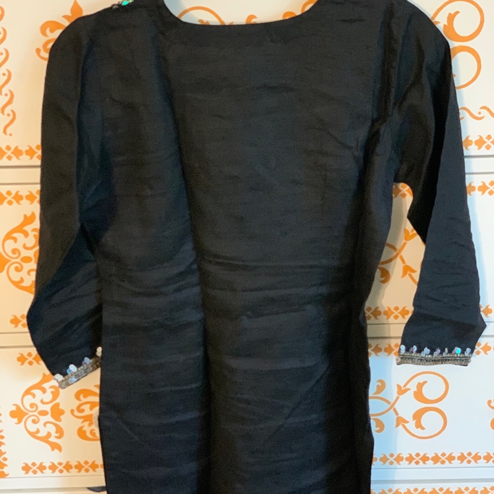 Three Kurta Bundle - image 4